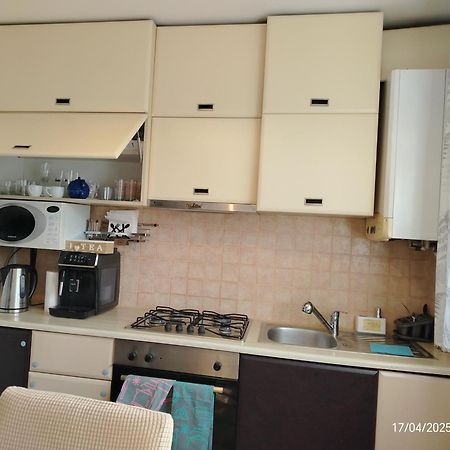 Arka Apartment Craiova Esterno foto